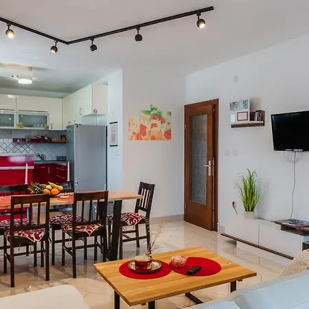Apartment Olea *