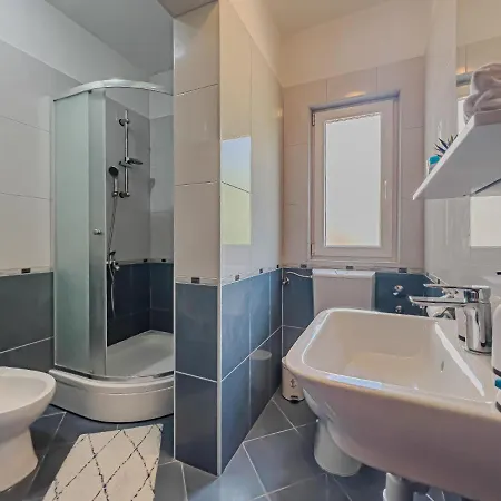 Olea Apartment